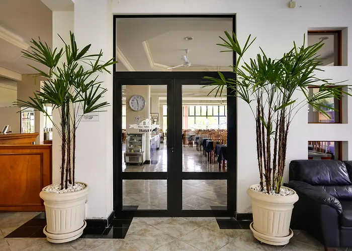 Hotel San Isidro